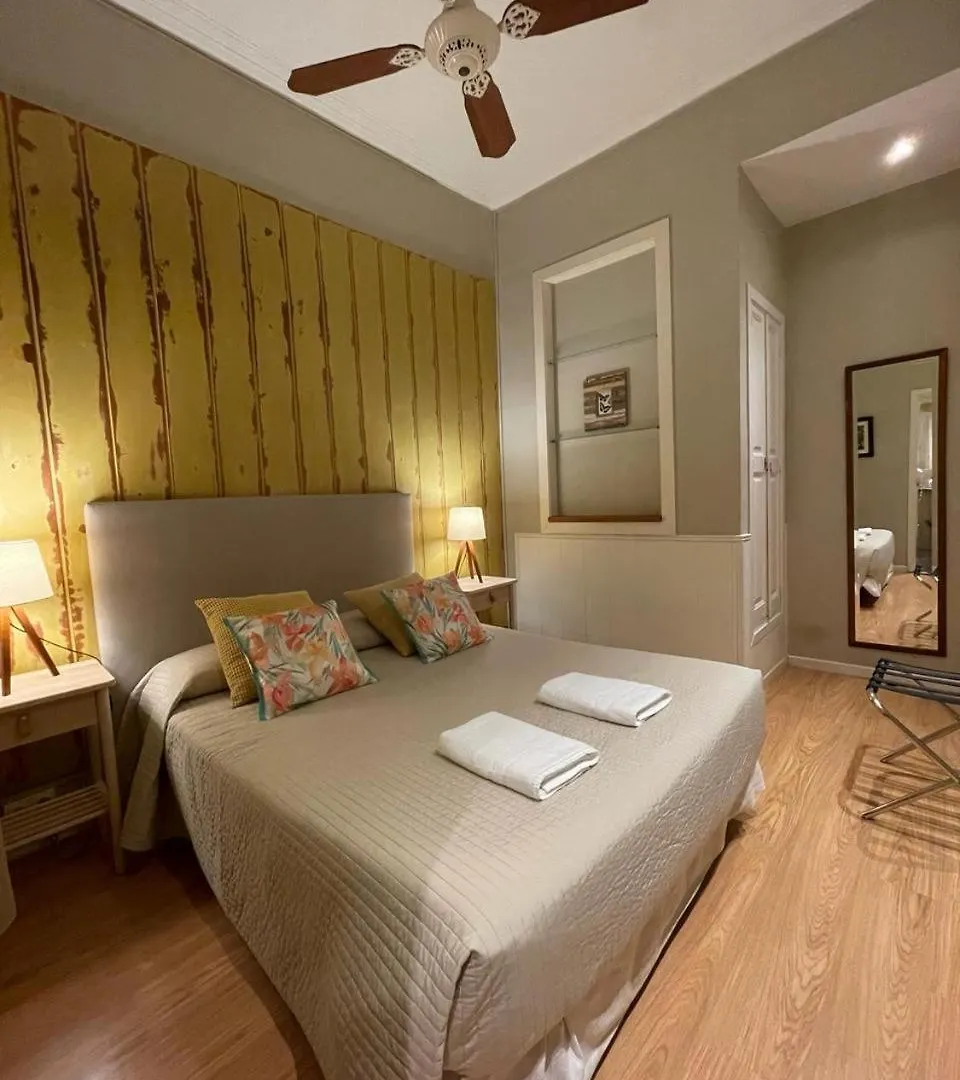 Casa Consell Apartments Barselona İspanya